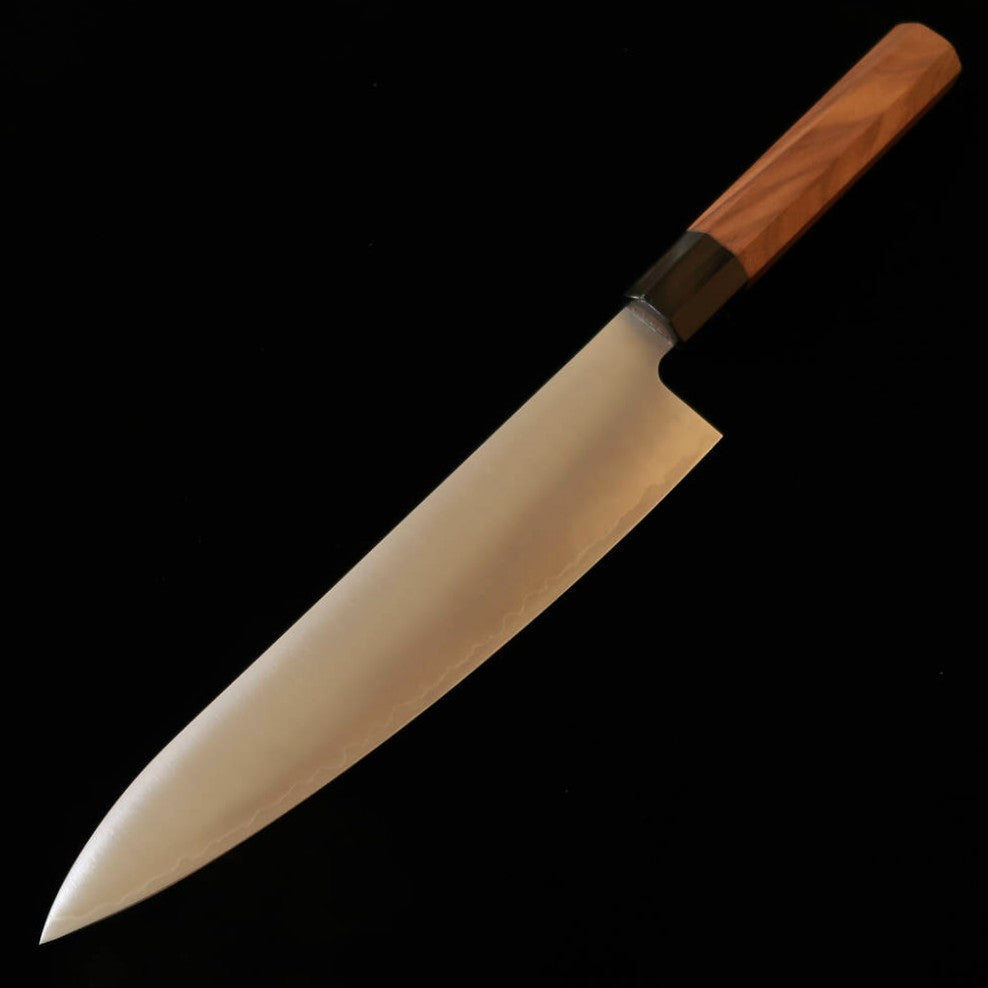 MIURA Miura polvo de acero de alta velocidad Gyuto mango octogonal de nogal (210 mm)