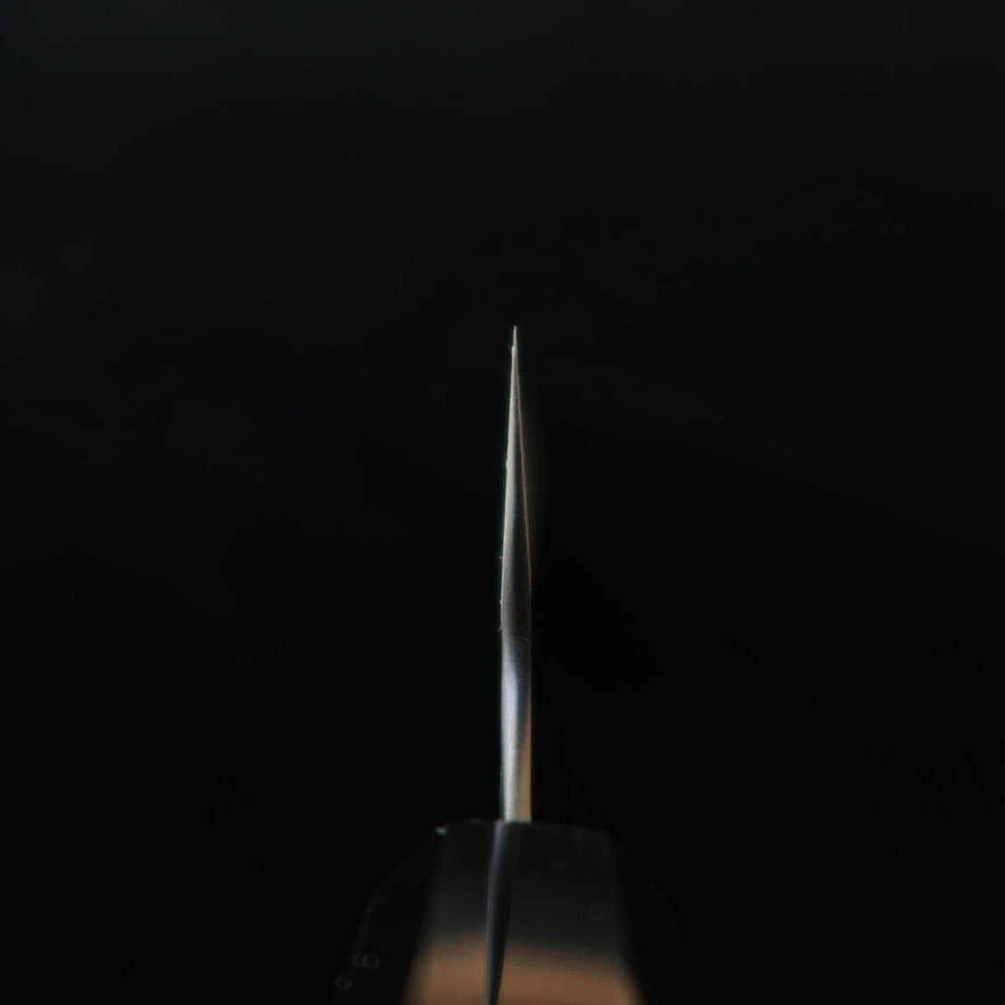 NITOU Cutlery Forge NIGARA Kiritsuke Nakiri SG2 Tsuchime Kurouchi Cabo Octogonal de Wenge (180 mm)