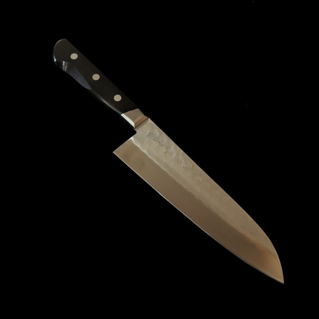 Minamoto Kotetsu Santoku, acero Yasugi Aogami #2, acabado nashiji, con guarda, mango de laminado negro (180 mm)