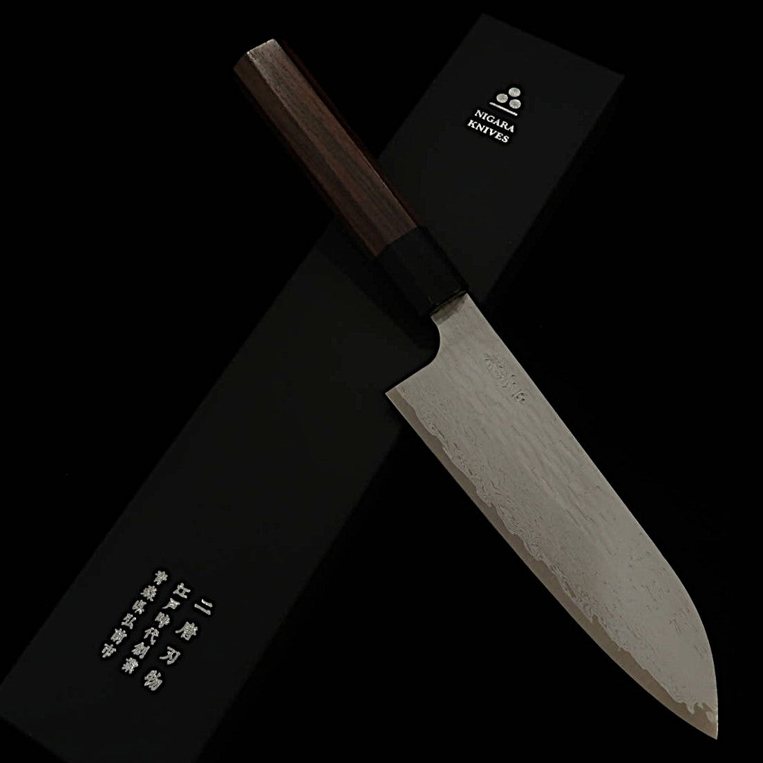 NIGARA Futakara Hamono NIGARA VG XEOS santoku damasco martillado mango de palisandro (170 mm)