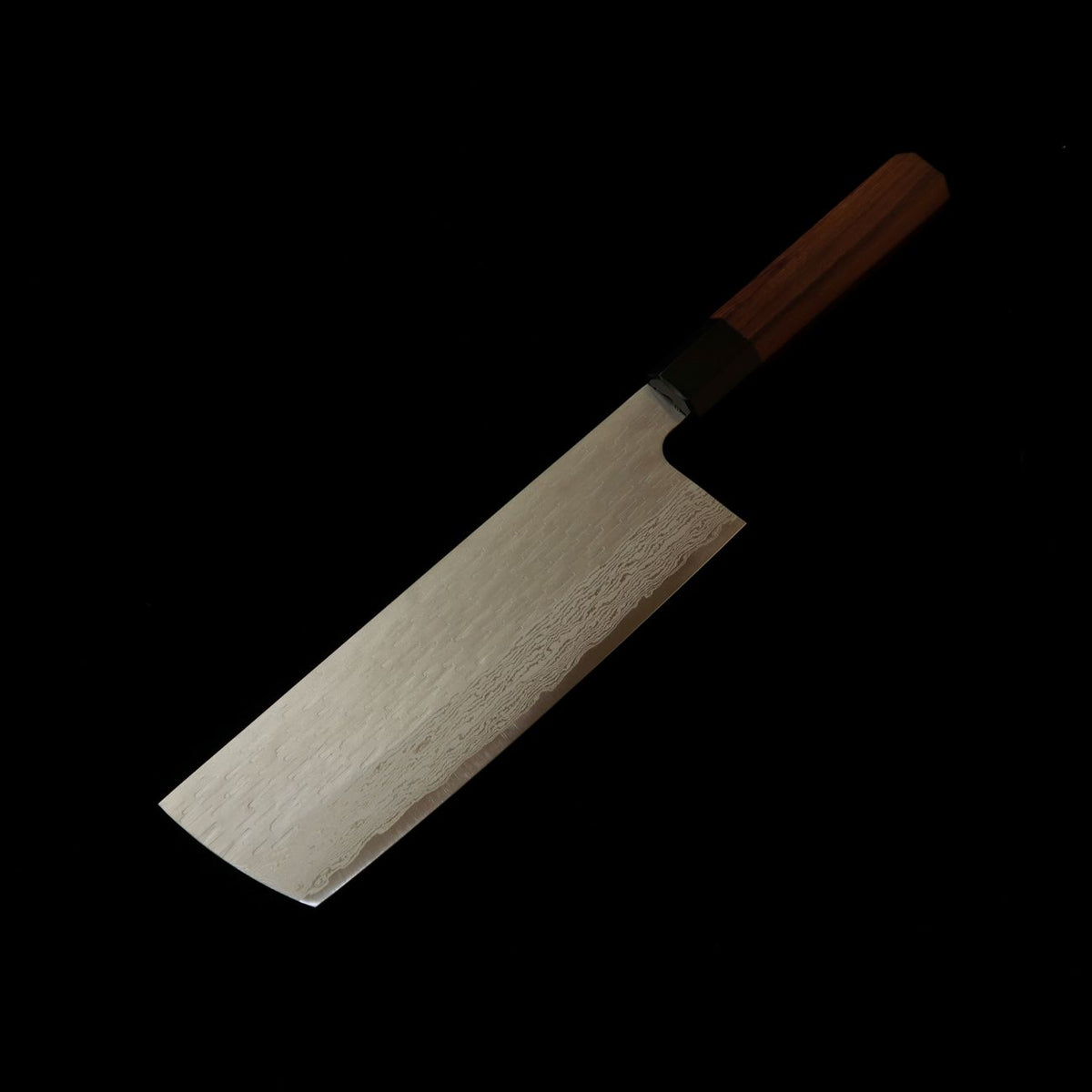 NIGARA Cutelaria VG XEOS Nakiri Damasco martelado cabo de pau-rosa (180mm)