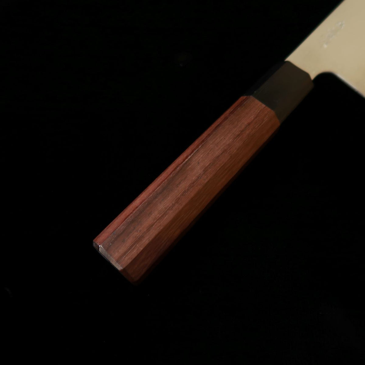NIGARA Cutelaria VG XEOS Nakiri Damasco martelado cabo de pau-rosa (180mm)
