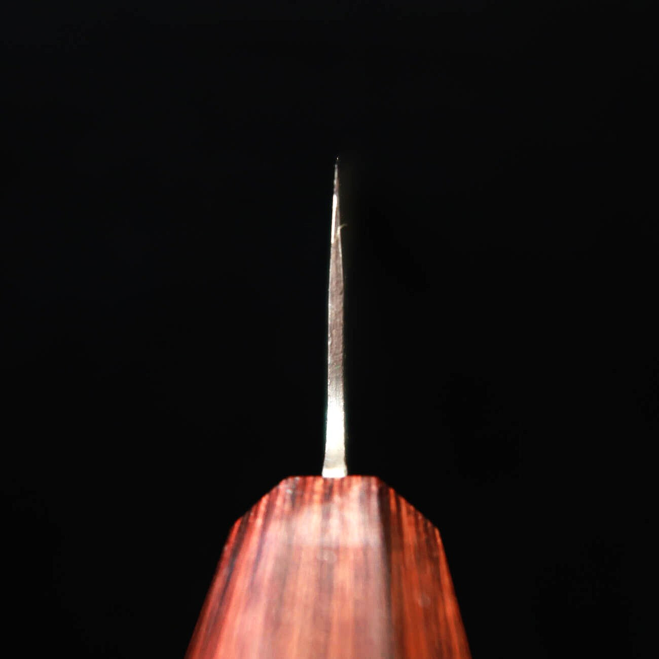 三浦MIURA 牛刀 青紙一号 ステン割込 黒打 欅八角柄（210mm）