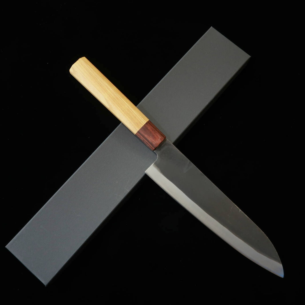 MIURA Miura Gyuto Aogami n°1, sandwich inox, finition kuro-uchi, manche octogonal en keyaki (210 mm)
