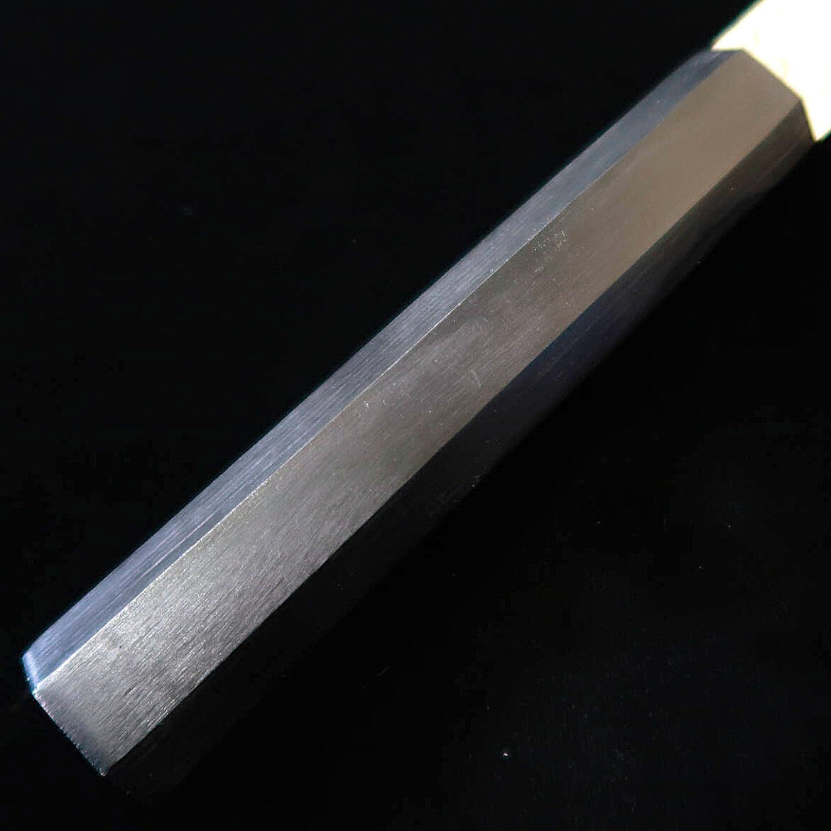 Sumikama SUMIKAMA Santoku aço molibdênio Damasco, cabo em madeira laminada reforçada KURO KR-35017 (170 mm)
