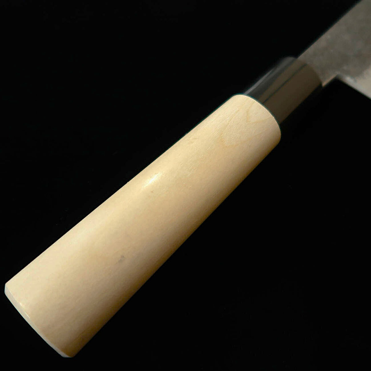 Miyazaki Kajiya MIYAZAKI KAJIYA Aogami #2 Multicamadas com Ferro Macio - Tsubaki - Gyuto Cabo de Magnólia em Formato de Castanha (200 mm)