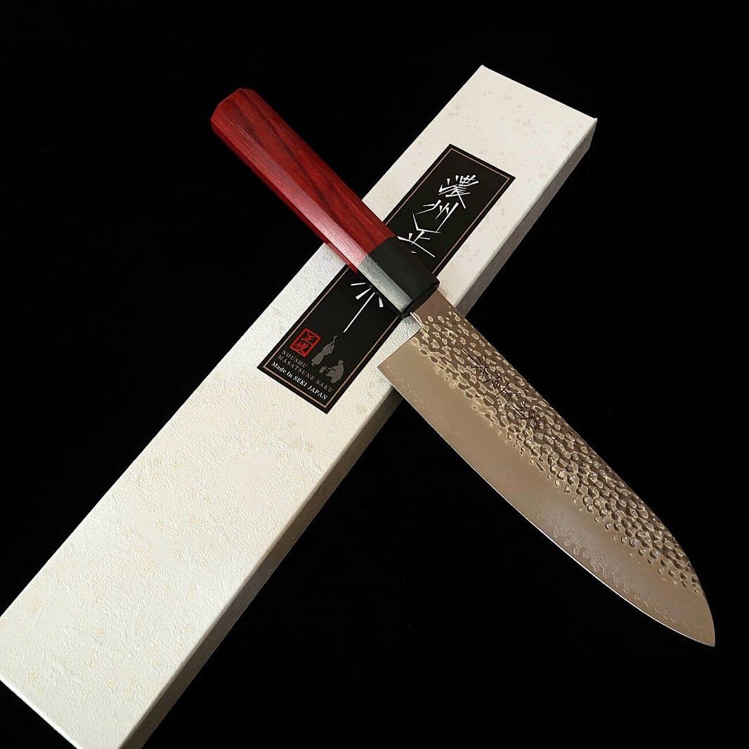 V.ROAD Nosyu Masatsune, santoku VG10, martillado, damasco de 33 capas, mango laminado reforzado rojo × negro (180 mm)