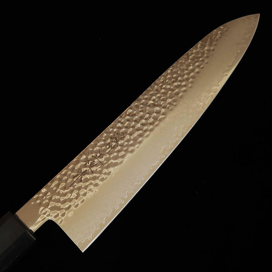 V.ROAD Nosyu Masatsune, gyuto VG10, acabado martillado, damasco de 33 capas, mango de laminado reforzado rojo × negro (210 mm)