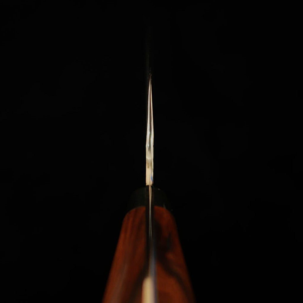 Nigara Forging Works, santoku SG2, acabado negro, martillado, mango de ironwood (180 mm)