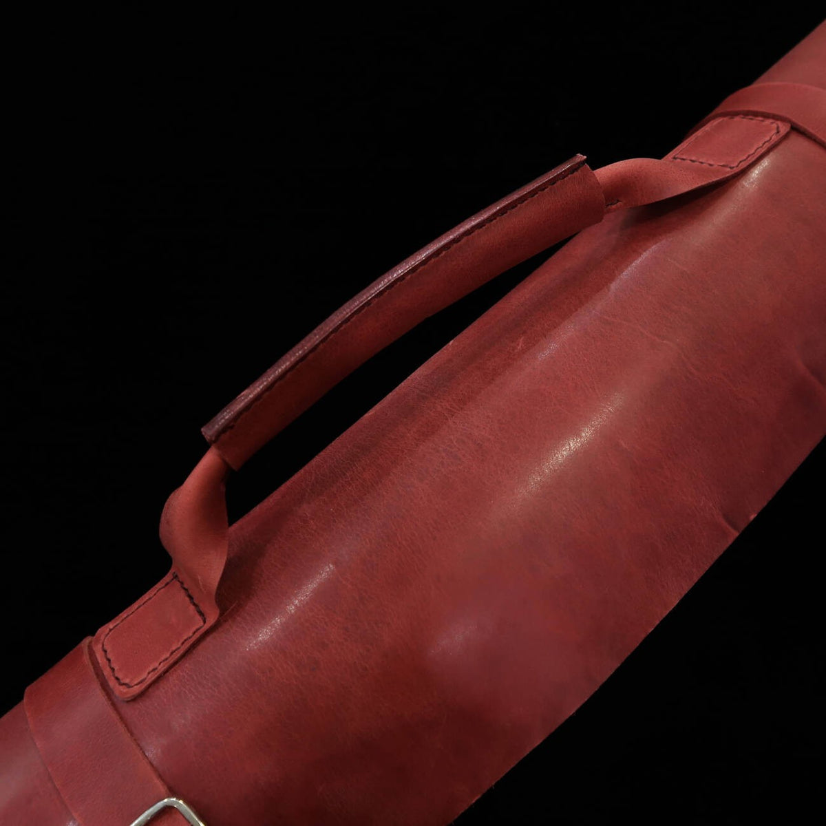 YOKU leatherworks Rolo para facas de couro Long Lasting Leather disponível em 4 cores 4P (Bordô/Marrom/Marinho/Preto)