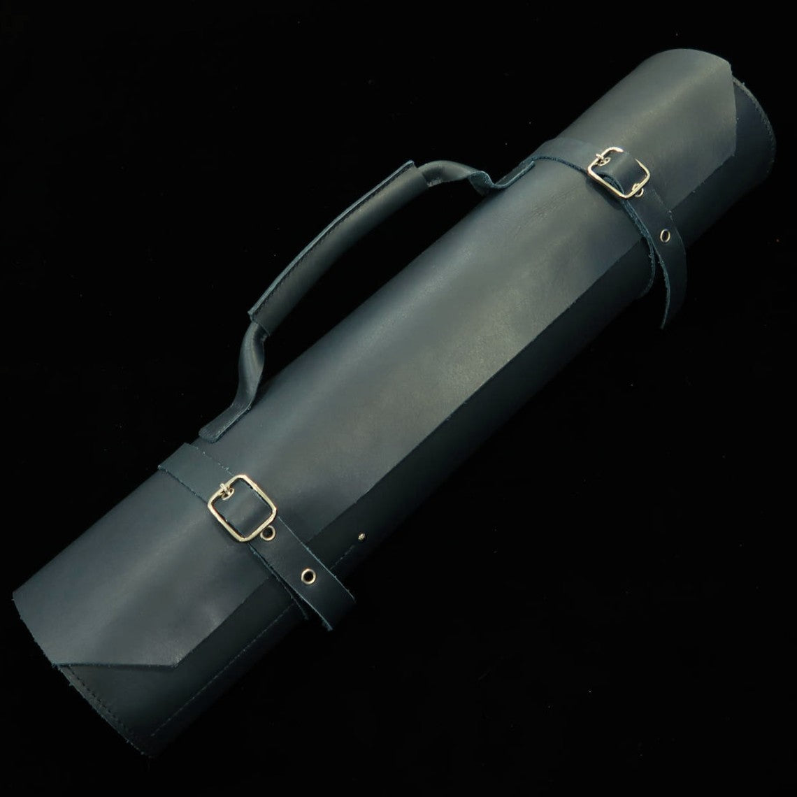 YOKU leatherworks Rolo para facas de couro Long Lasting Leather disponível em 4 cores 4P (Bordô/Marrom/Marinho/Preto)