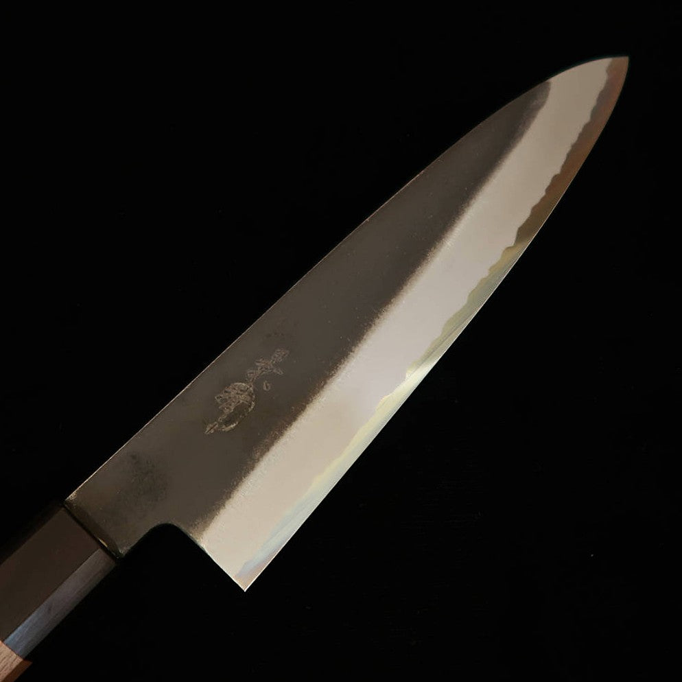 Kagekiyo KAGEKIYO Gyuto acero Aogami nº2, acabado kuro-uchi, mango de nogal (210 mm)