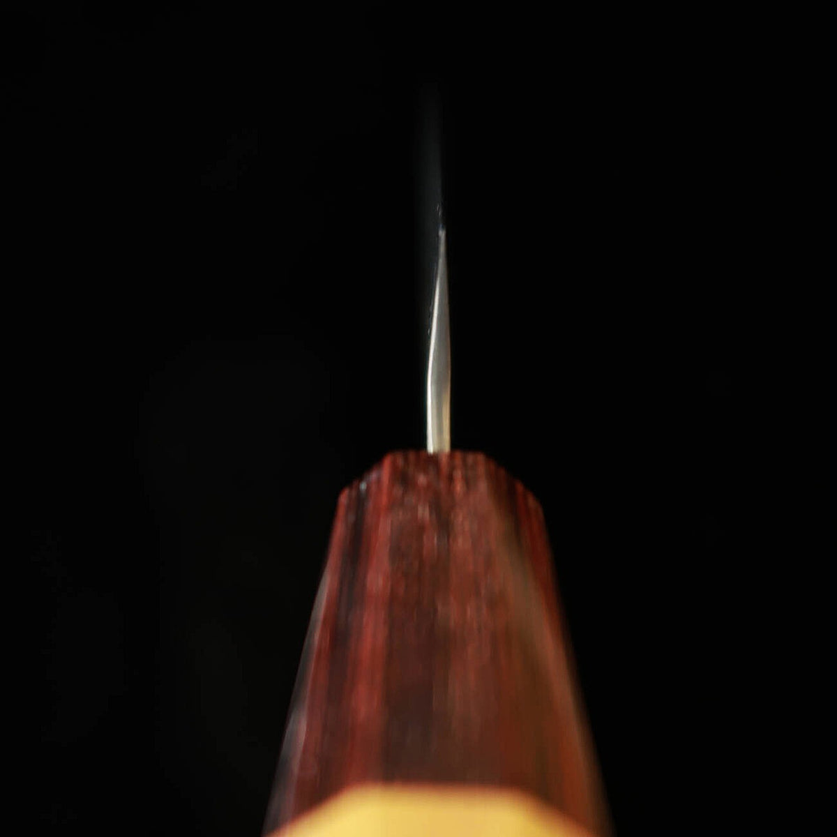 Miura MIURA Petty aço sueco Nashiji Damasco, cabo octogonal em olmo-japonês (keyaki) (135 mm)