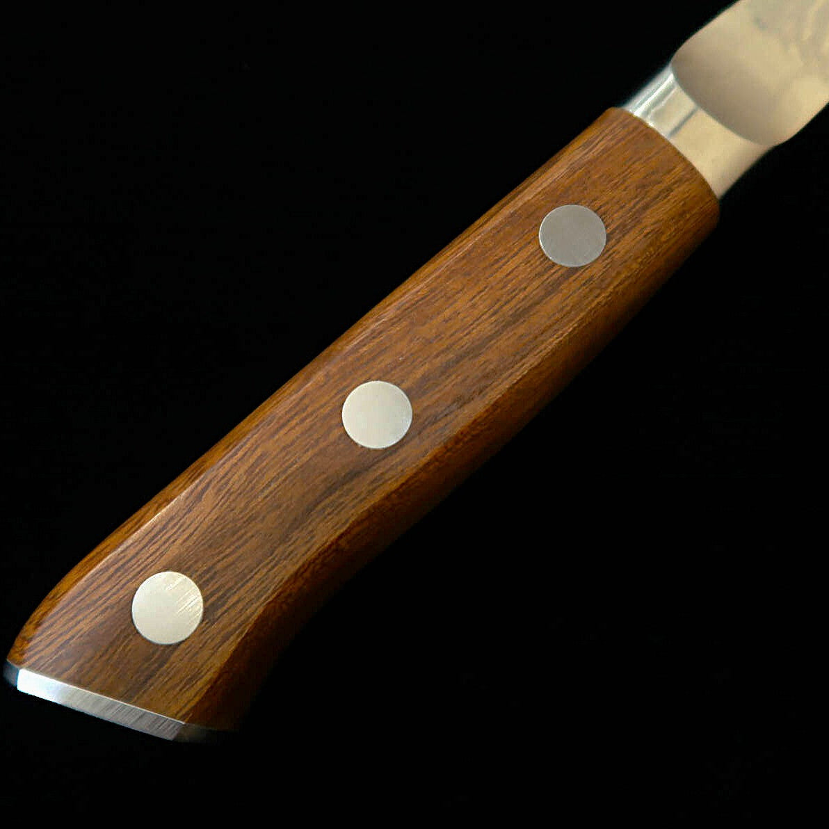 【新定番】三昧MCUSTA ZANMAI クラシック3ダマスカス　菜切 アイアンウッド　(165mm)