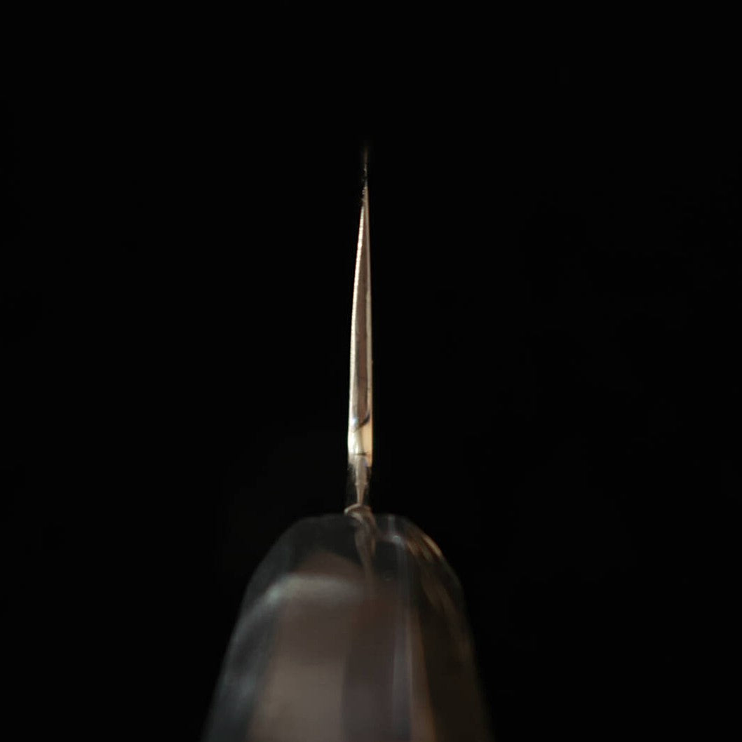 Gyuto Fuji Honyaki SUISIN  Ikeda Miwa Shirogami No. 3 Cabo customizado em ébano Bainha laqueada Caixa em madeira (270mm)