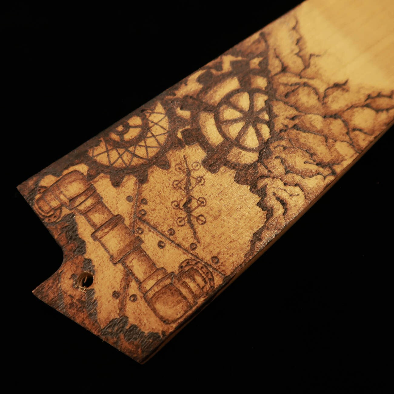 SUISIN Gyuto INOX Funda de magnolia -Karakuri- (240mm)