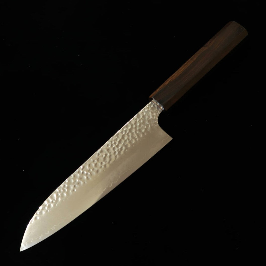 Hatsukokoro HATSUKOKORO Taka Santoku VG10, martelada, Damasco, cabo integral em ébano (170 mm)