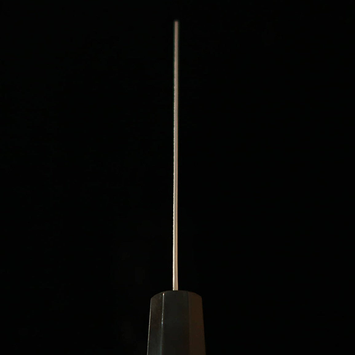 MIYAZAKI KAJIYA gyuto kiritsuke ZA18 damasco martelado sub-zero cabo octogonal de pau (250 mm)