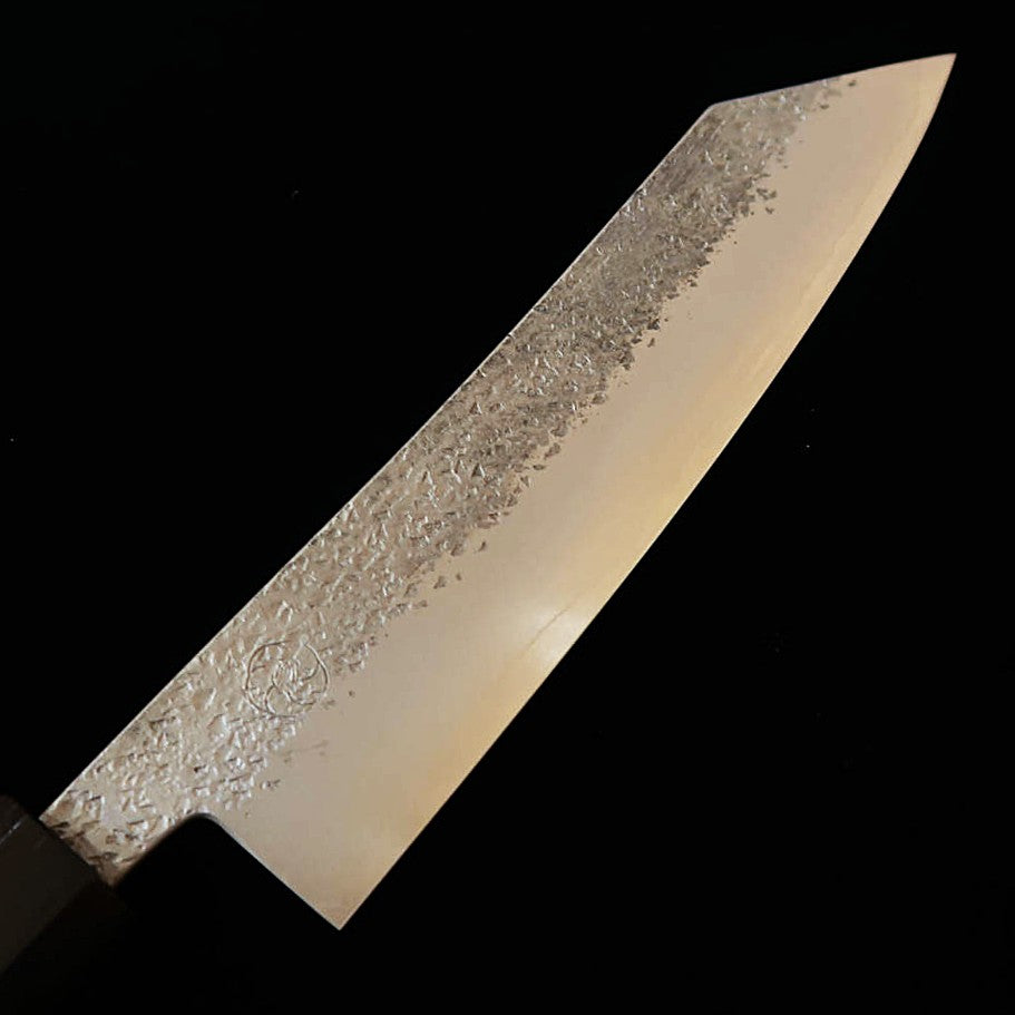MIYAZAKI KAJIYA - Tsubaki - couteau d’office kiritsuke, acier Gingami n°3, martelé, manche monobloc en ébène (150 mm)