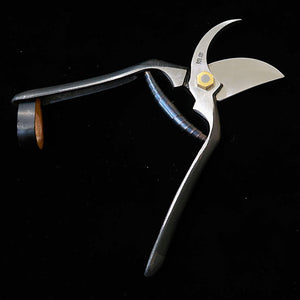 Tesoura de poda Abukumagawa Tipo B com trava de couro Aço Shirogami (180/200 mm)