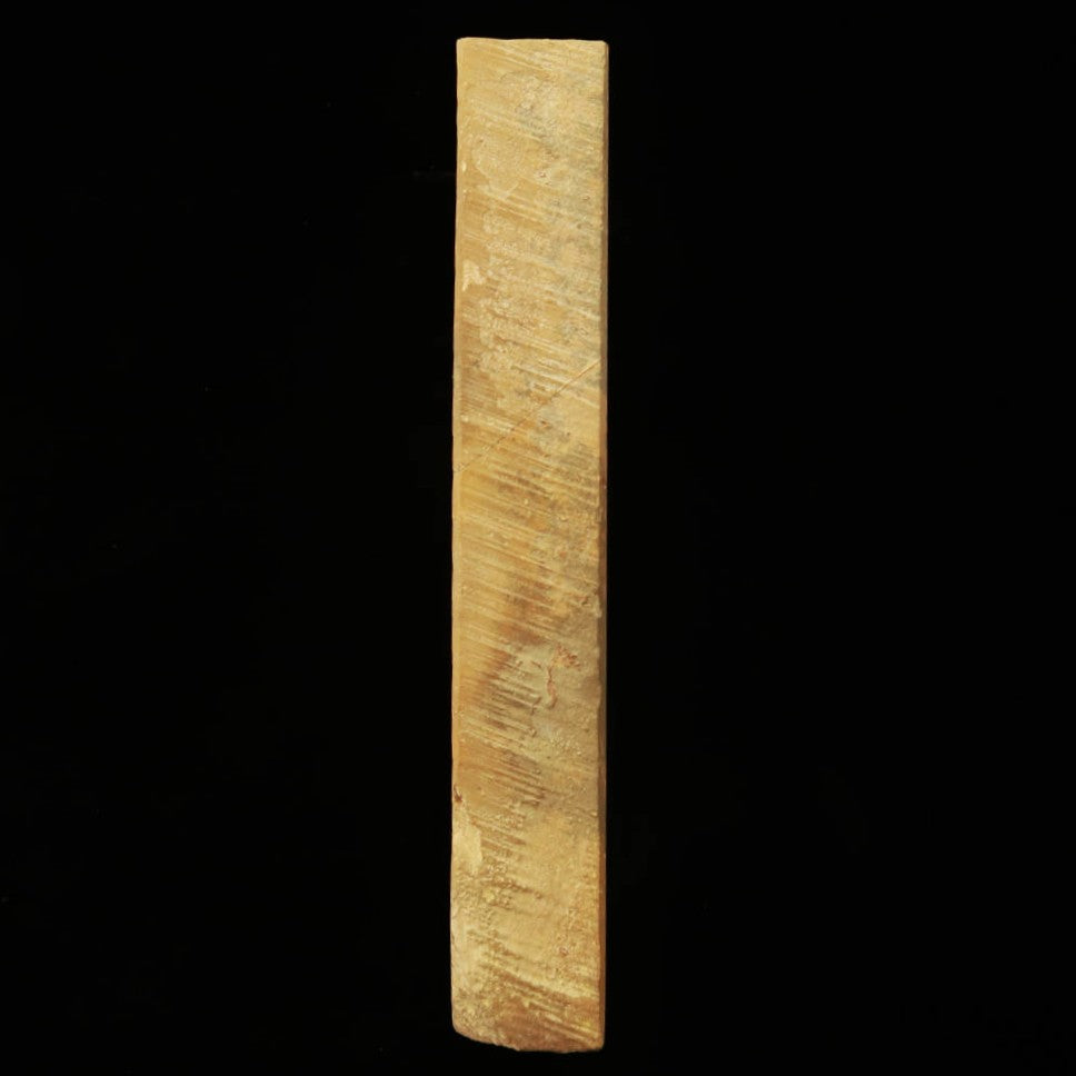 Maji-yama modelo 100, 62 × 148 × 23 mm