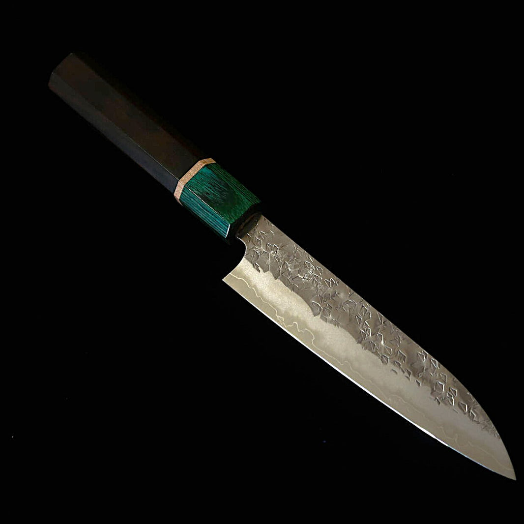 STYLE-K Makoto Kurosaki, petty Midoridzuki SGSTRIX, martillado, mango octogonal de ébano (135 mm)