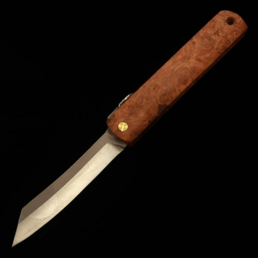 KANEKOMA Nagao Kanekoma – série Woody, Higonokami VG10, âme inox, manche en loupe de karin (70 mm)