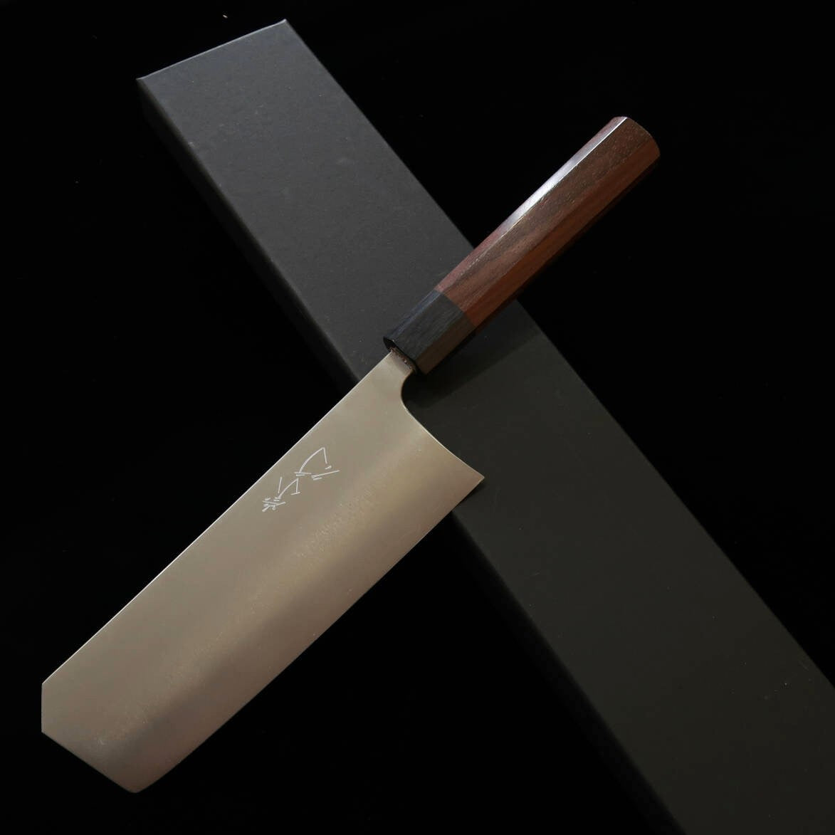TAKAYUKI SHIBATA Shibata Takayuki KOUTETSU Koutetsu Chromax Boss Nakiri Mango octogonal de palisandro (170 mm)