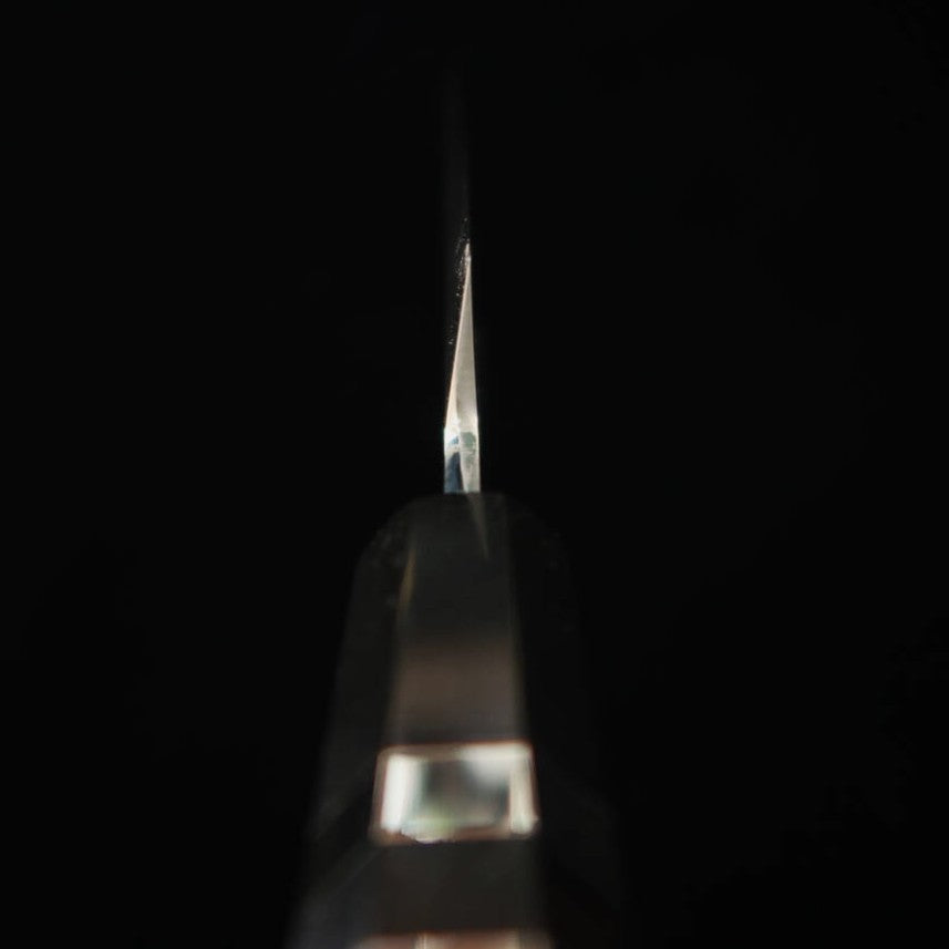 【Chef Hiro × Miura】Miura Obidama, Yanagiba Kiritsuke, spéciale « Hiro », Gin-3 Kasumi, mitre en corne de buffle, manche octogonal en ébène (270mm)