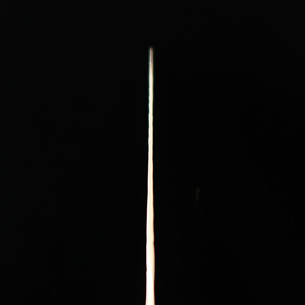 Suzukaze – Petty en acier rapide fritté, martelé damas, manche en stratifié renforcé (150 mm)