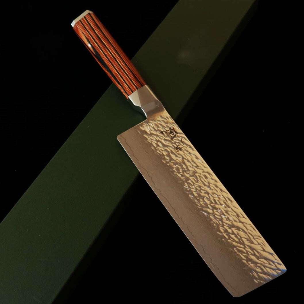 Ryōfū, nakiri, acero en polvo de alta velocidad, damasco martillado, mango laminado reforzado (165 mm)