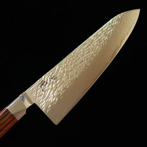 Couteau Gyuto Suzukaze, Acier Poudre HAP40/SRS13 Damas Martelé, Manche en Bois Lamellé Compressé (210 mm)