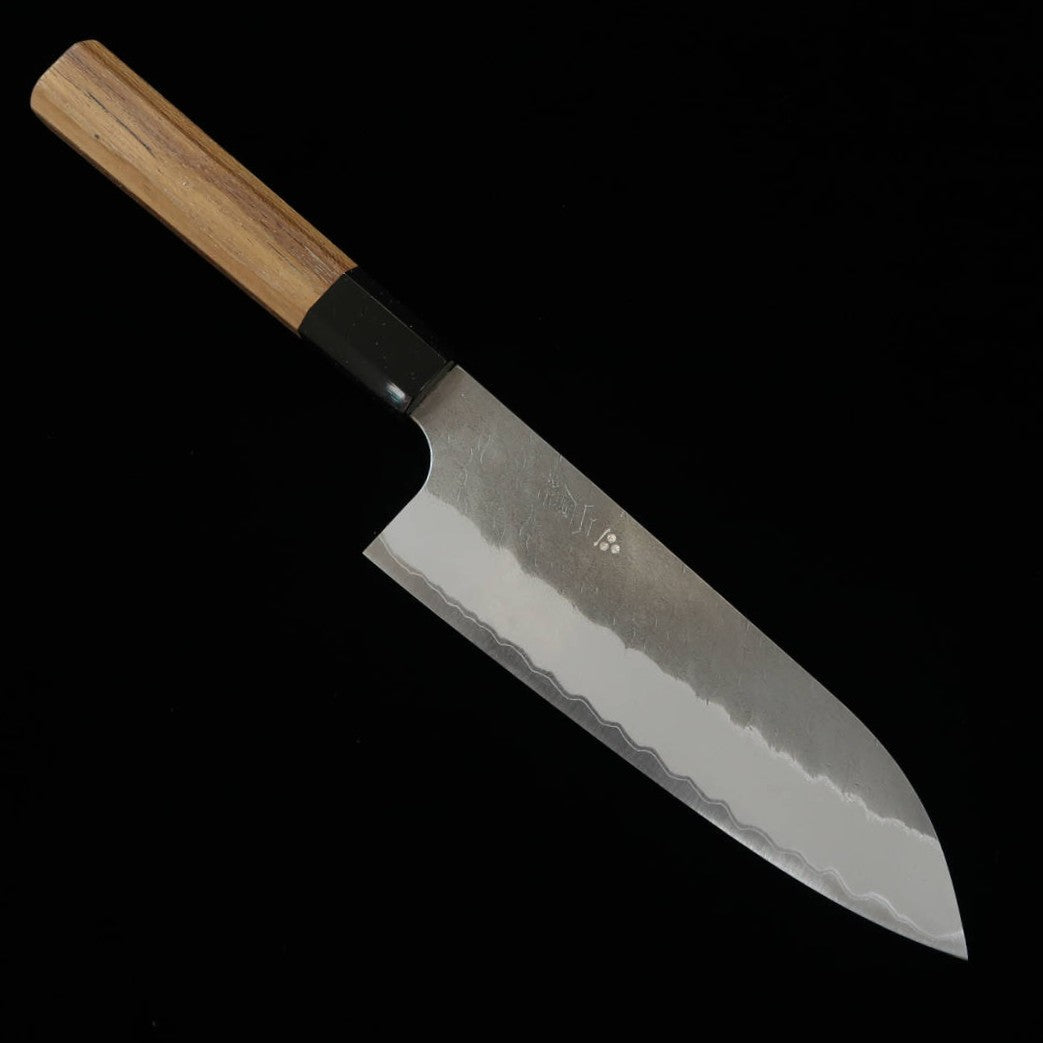 Nigara Aogami Super Finition noire martelée Santoku Manche octogonal en teck (180 mm)