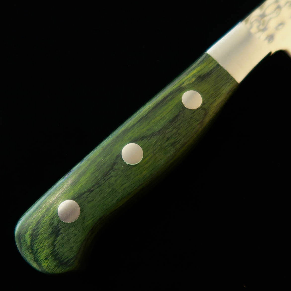 石鎚ISHIDUCHI　ペティ　VG10　鎚目　67層ダマスカス　緑ハンドル　（135ｍｍ）