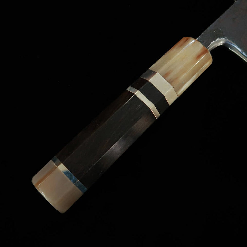 MIURA Itadaki Deba Acier Shirogami n°2 Finition noire Manche en ébène avec virole argentée (165 mm)