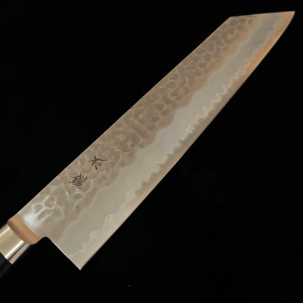 石鎚ISHIDUCHI 切付牛刀 青紙スーパー 鎚目 黒合板柄（210mm）