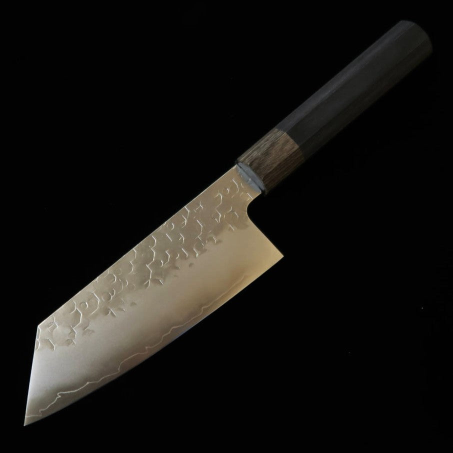 HADO Hadou Shiosai SG2 martilleado, mango de laminado negro con aro gris, pequeño bunka (135 mm)