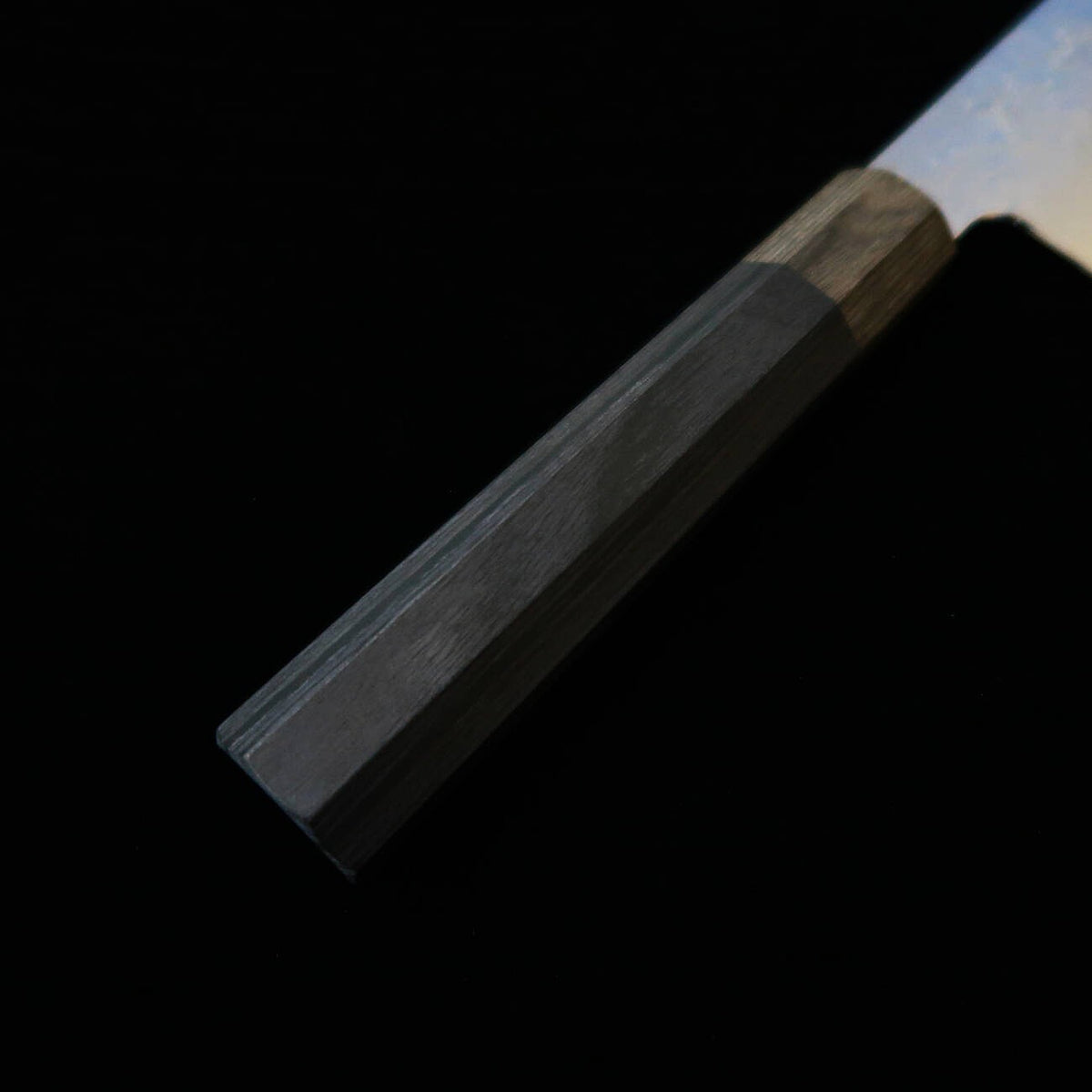 HADO Hadou Shiosai SG2 martilleado, mango de laminado negro con aro gris, pequeño bunka (135 mm)