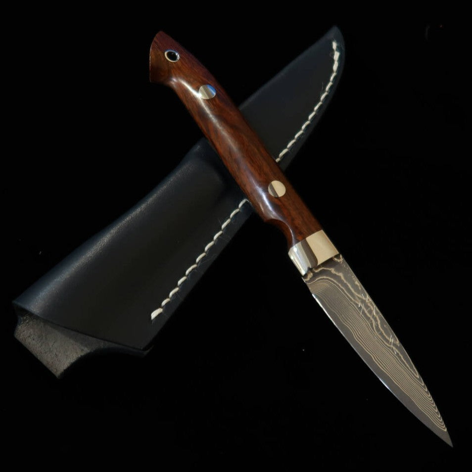 Cuchillo de funda YUTA KATAYAMA "Kawasemi Spear" VG10, Damasco níquel, Ironwood (73mm)