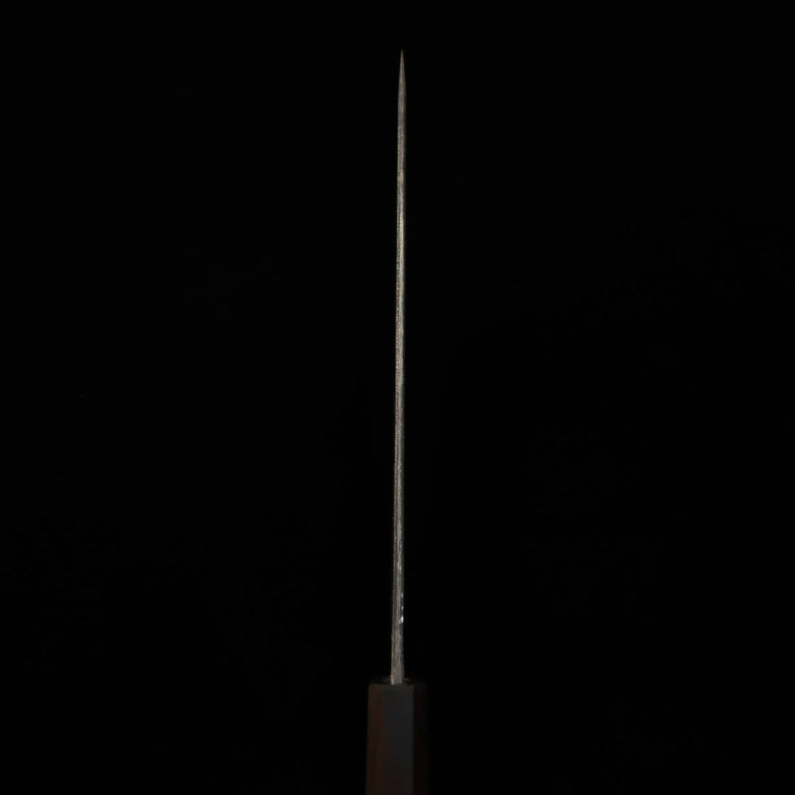 MIURA Itadaki, couteau de chef, acier Shirogami n°2, finition noire, manche en bubinga (210 mm)
