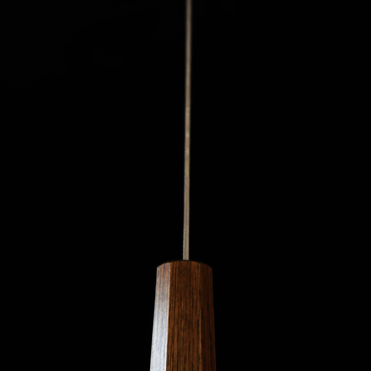 HADO Hado – Oinaru-ryu Gyuto, aço sueco, acabamento washi, cabo em carvalho preto (210 mm)