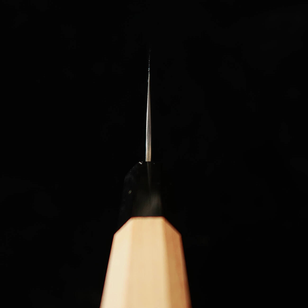 三浦MIURA 三徳 銀紙三号 マット ダマスカス メープル水牛八角柄（165mm）