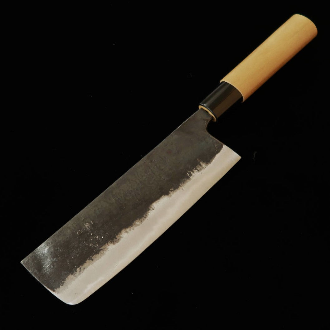 MIURA 三浦, nakiri forjado, acero Shirogami #2, acabado negro forjado, mango de plástico-ho (forma de castaña) (170 mm)