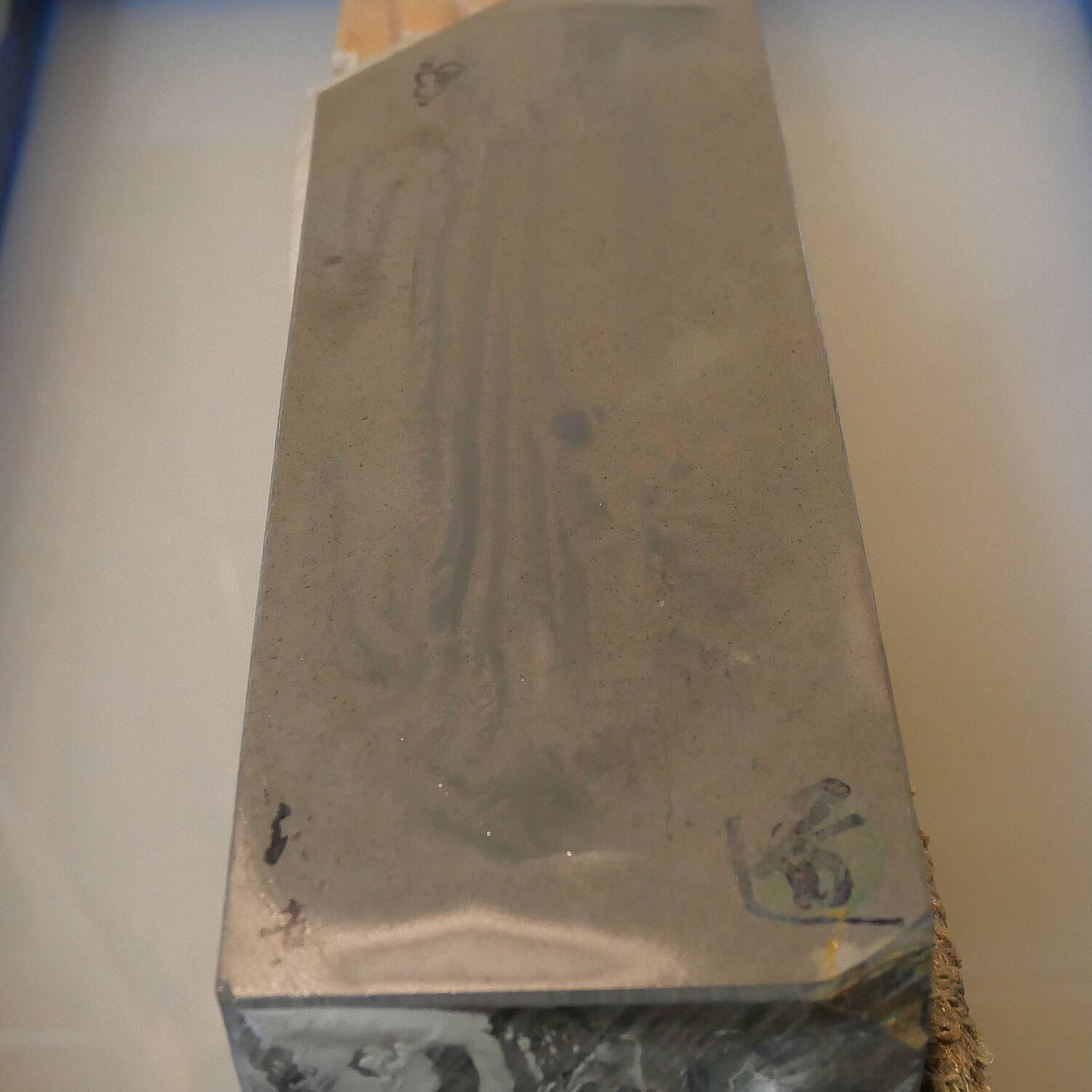 Piedra de afilar natural Yaginoshima Tipo 30 -5 78×209×35mm