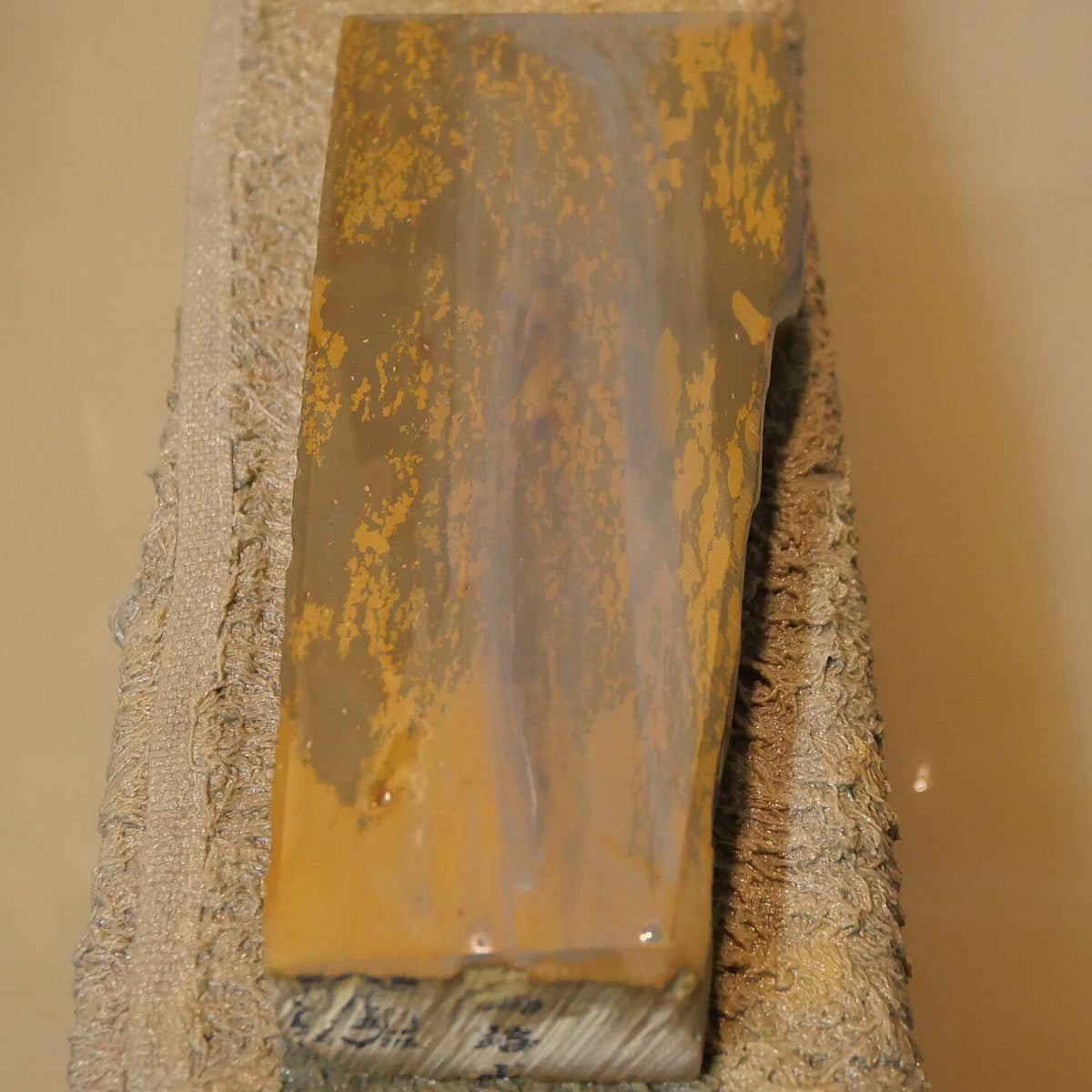 Maji-yama modelo 100, 62 × 148 × 23 mm
