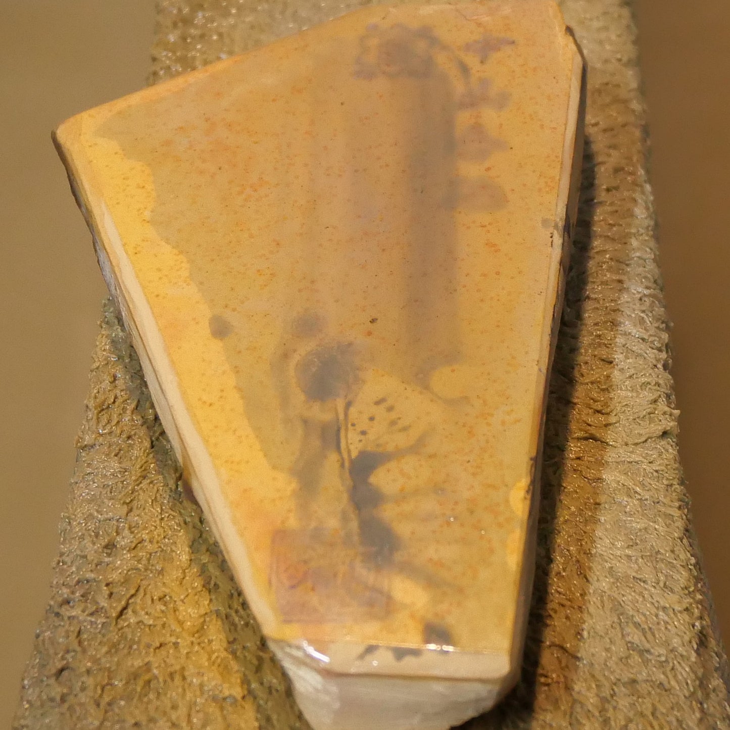 Pierre à aiguiser naturelle Nakayama, époque Hatanaka, koppa, taillée à la main (90×130×24 mm)