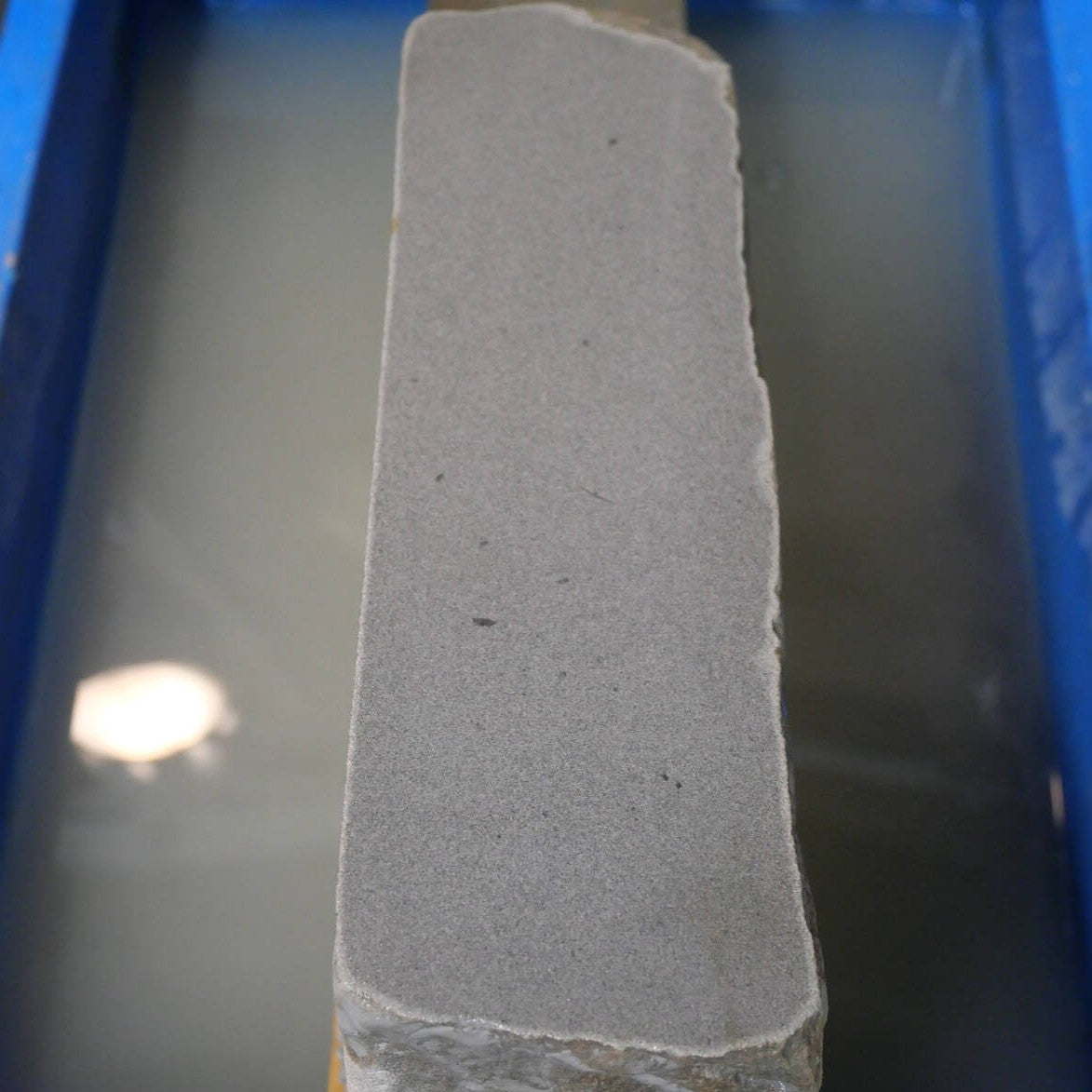 天然砥石 茶目透　8型 大型　71×235×106ｍｍ