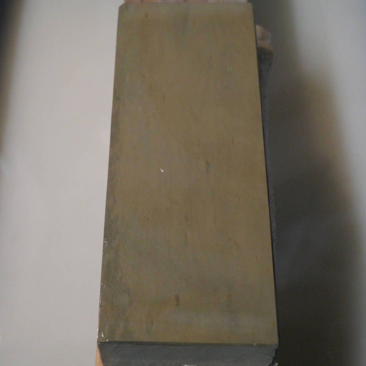 Izari Natural Whetstone, Type 30 (77x209x38mm)