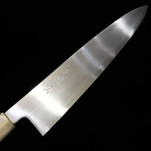 MIURA Itadaki, par Tanaka Giichi, Aogami #2, gyuto, finition M hairline, manche octogonal en corne de buffle blanche (210/240 mm)