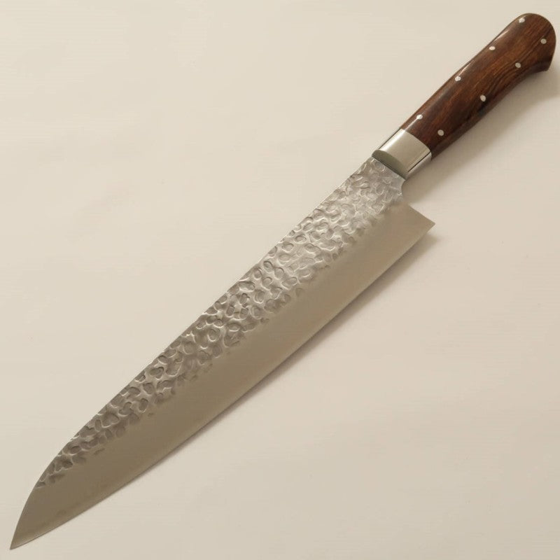 SAKAI TAKAYUKI Gyuto modelo Sugihara VG10 Damasco martillado (210/240 mm)